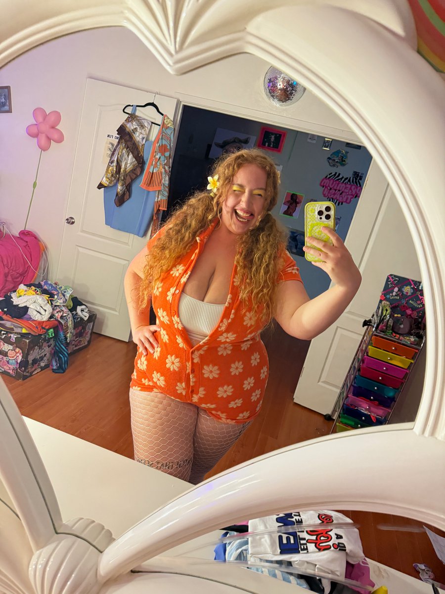 is it just me, or am i built like an orange? 🍊