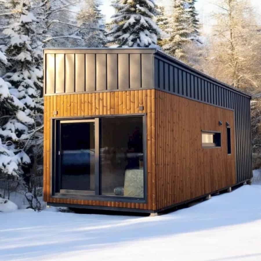 TinyHouseTalk's tweet photo. The Samuel by Craft House: A Single-Pitch Modular House with a Big Loft
https://t.co/oWn6eumbU0
#tinyhouse #modularhome https://t.co/0dq54OeUxm