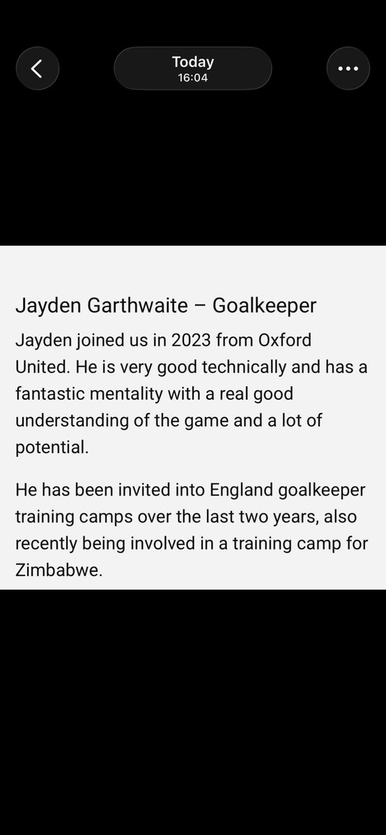 zim_football's tweet photo. 🏴󠁧󠁢󠁥󠁮󠁧󠁿🇿🇼
Congratulations to Jayden Garthwaite16 on signing his first year scholarship with Aston Villa

Goalkeeper Jayden Garthwaite continues to make impressive strides in his development after signing his first year scholarship.

The highly rated shot stopper joined the academy from Oxford United in 2023 and has quickly earned a reputation for his outstanding technical ability, calmness under pressure, and exceptional mentality. Coaches also praise his understanding of the game, with many believing he has the potential to go a long way.

His performances haven’t gone unnoticed on the international stage either.

🏴󠁧󠁢󠁥󠁮󠁧󠁿 Invited to England goalkeeper training camps over the past two years.

🇿🇼 Recently involved in a Zimbabwe national team training camp, keeping his international options open.

A goalkeeper with huge potential and one to keep firmly on your radar. 👀🧤

#Zimbabwe #nextgenzim #astonvilla #football #Zimfootball