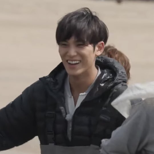 CARATDEUL550070's tweet photo. Planting Rice (2021)            Digging Clams (2026) https://t.co/U6fqUb322K