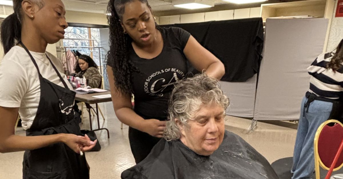 SatyaForMadison's tweet photo. Every day, the Madison Senior Center strives to provide opportunities for Madison's older adults to come together, make connections, and get access to education and services they may not otherwise be able to get. 
https://t.co/66Plejjw4T https://t.co/ANH6nXUptg