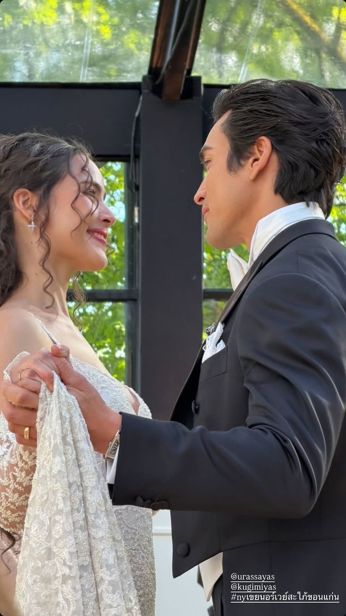 YadechCLover's tweet photo. Not the reporters asking for a boasting/bragging version afterwards 😂 

Yaya said Nadech treats her like she is his queen 🥺🥺 https://t.co/hAQHeANemn