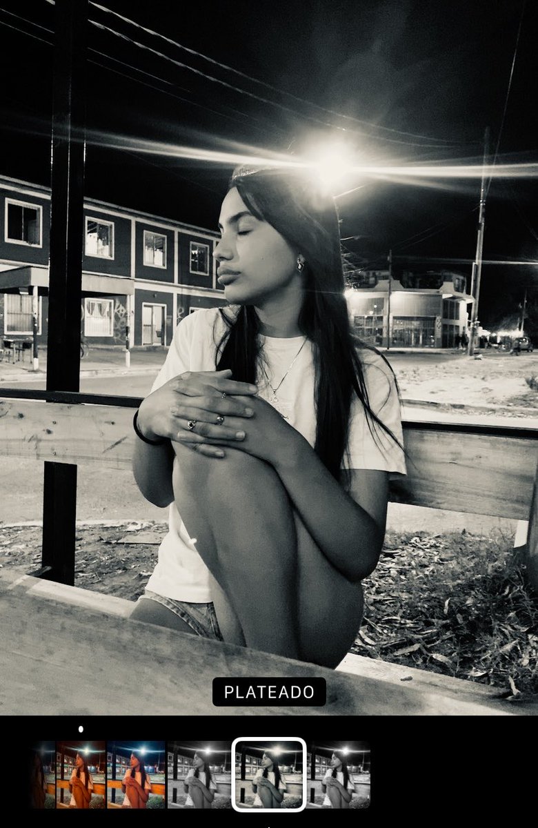 nahuell_zz's tweet photo. ella no sabe lo tanto que significa en mi vida, lo tanto que la amo y lo tanto que me inspira♥️ https://t.co/2N1ARYvncX