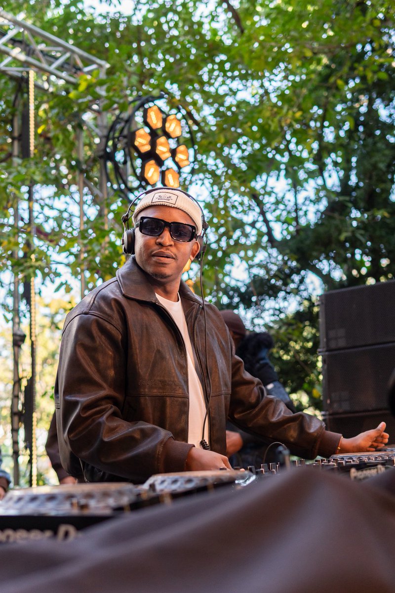 SirLSG_SA's tweet photo. Dope vibes on the TGTHR stage at #Kunye Pretoria last week. Danko for the invite @Shimza01 @KunyeRecords, and Big Love to everyone who dance to our sets ❤️🙏🏿 https://t.co/nrhDRRAfQT