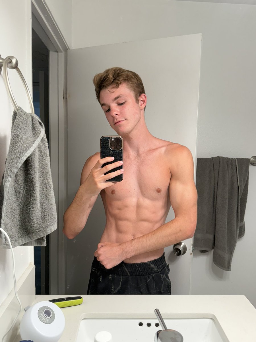 owenaltman_'s tweet photo. waiiittttt https://t.co/lTcddHIrFv
