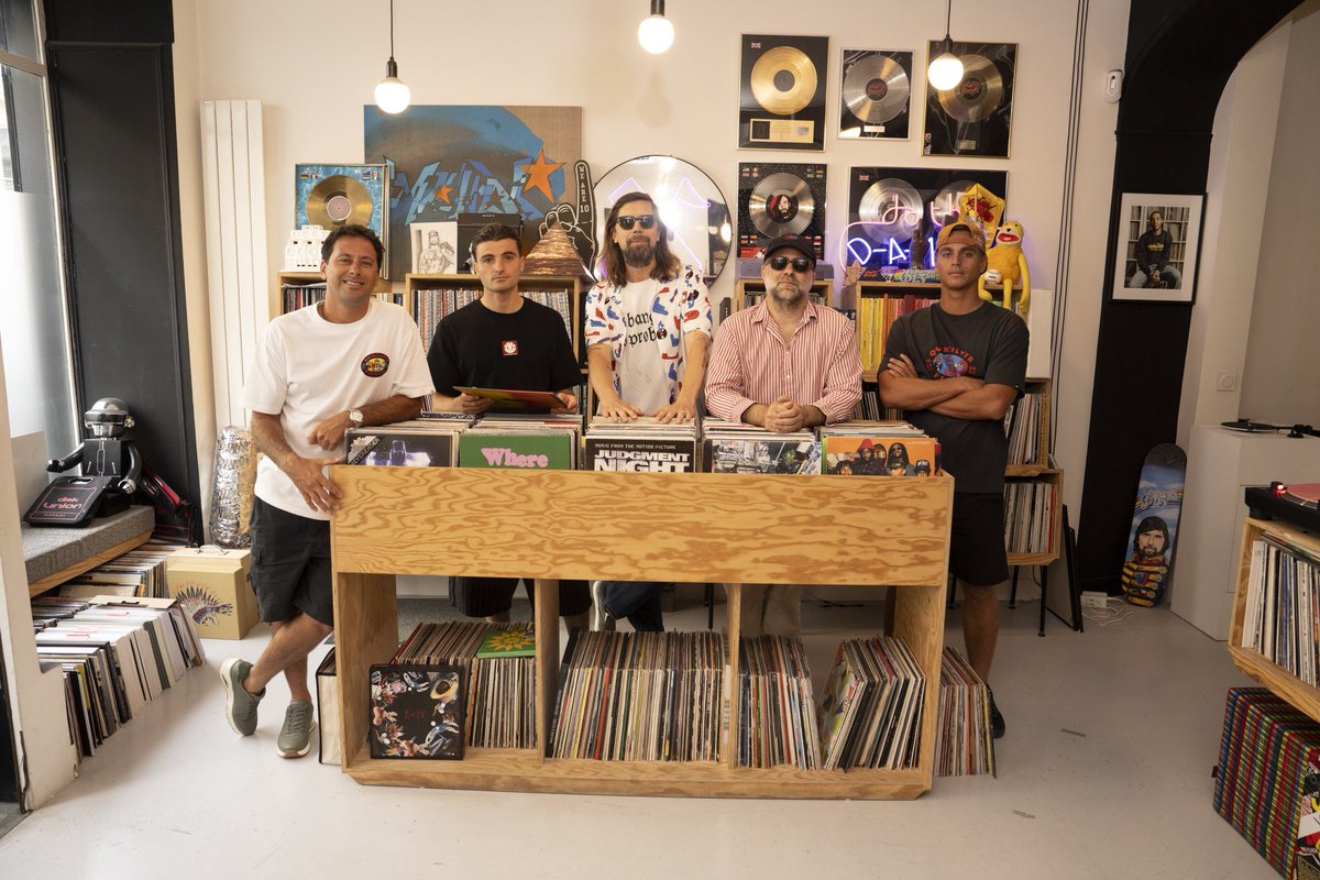 floresjeremy's tweet photo. Surf x Music x Skate x Art 

Mix of culture 💯 même Vibez 💯 good people 

@Quiksilver x @edbangerrecords Collab 

19 au 27 septembre Ça va être de le bombe ! Vous venez ? 🔥 https://t.co/Uek92GKnwr