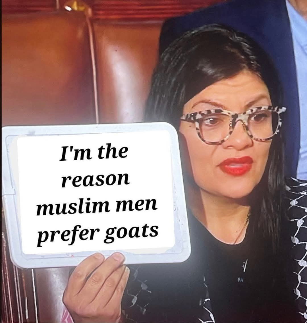 GravesWilliams6's tweet photo. You are one ugly bitch! Please self deport yourself! https://t.co/ISON6WiNj8