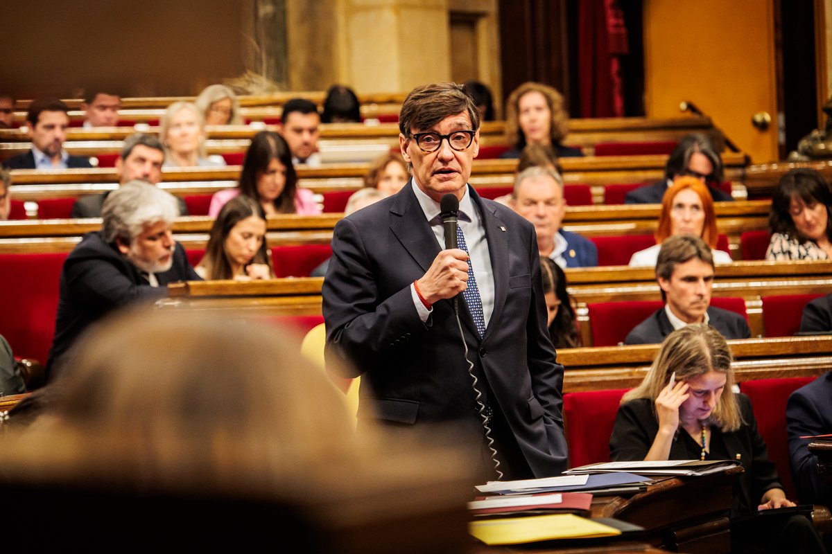 parlamentcat's tweet photo. 📸 Galeria fotogràfica del Ple: https://t.co/DrBwlVEDhY

🎥Podeu recuperar el ple a la web del Canal Parlament:  https://t.co/XnfaiYQyCW 

📄També teniu disponible la transcripció de la sessió: https://t.co/FDLkv1zf3I https://t.co/5sTkjVJp5C
