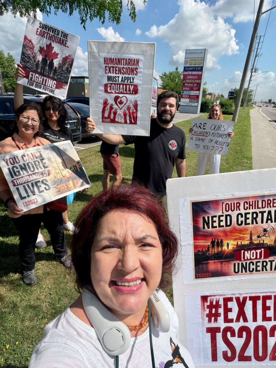 ts2023canada's tweet photo. No anger

No disruption

Just people showing up, day after day, asking for fairness with dignity

We’ll keep showing up

#ExtendTS2023

#FrozenforCanada 

@MarkJCarney @LenaMetlegeDiab @CitImmCanada @CanadianPM @shafqatalimp https://t.co/93F4AEJNe9