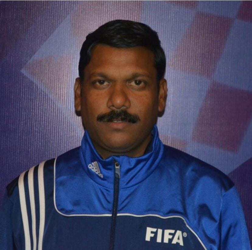 tanmay__das's tweet photo. 'Congratulations' Odisha's 1st International women Referee Sudipta Dash secured A Grade &amp; Sushanta Ch Mohanty secured Grade B in the Certification Course of the @IndianFootball #AIFF Elite Referee Assessor (RA) &amp; Referee Instructor (RI) at Gwalior. @NewIndianXpress @XpressOdisha https://t.co/fjW7s0Wtj8