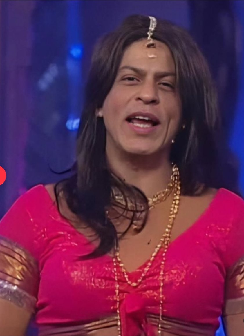 Berlinboy07's tweet photo. Pathaan's new disguise for his next mission! 😭🤣 YRF Spy Universe is getting wild! Yeh look akele box office par 1000 crore cross karwa dega. 💸🎬
#Pathaan #SRK #AamirKhan #Bollywood https://t.co/d0LMabAyYS