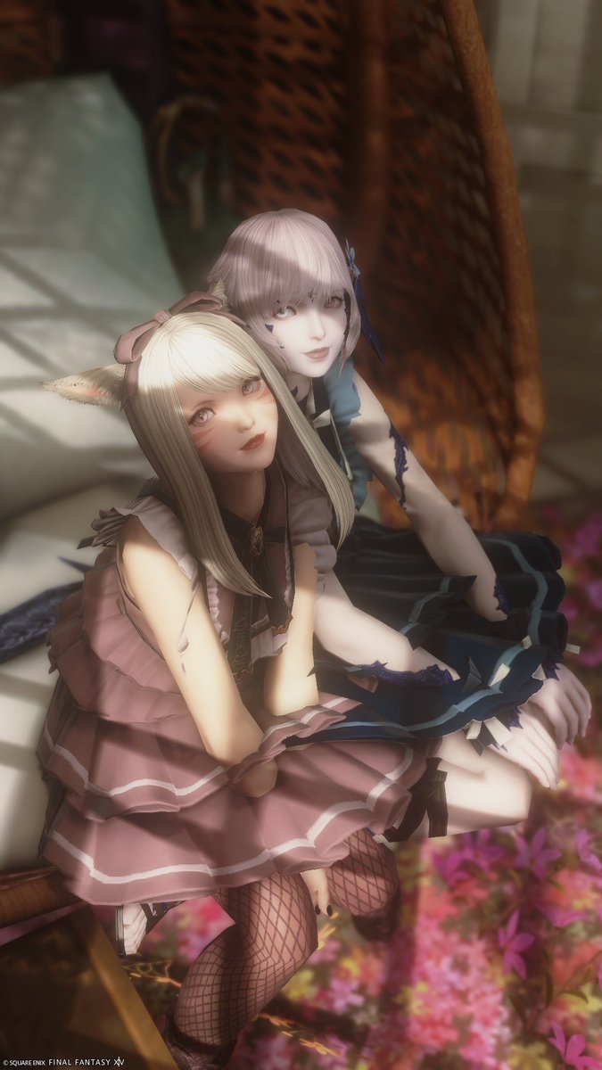 yucha___s22's tweet photo. おうちで撮った写真🌸🫧
木漏れ日の感じがめちゃ綺麗だった🖤📚🍂

#FF14 #FF14SS #FF14フレンド募集 https://t.co/AlKs1ktpBW