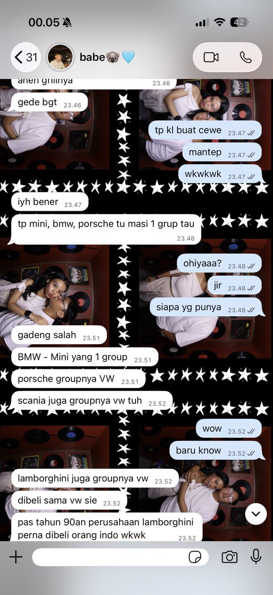 ilcuddle's tweet photo. boys will be boys👦🏻
kl lg di jalan sm pa sapto suka ngobrolin mobil, ketemu aim jg ngobrolin mobil, bahkan kl di jalan suka tebak-tebakan mobil jg hahahaha😆🤣 https://t.co/pscz46ztLA