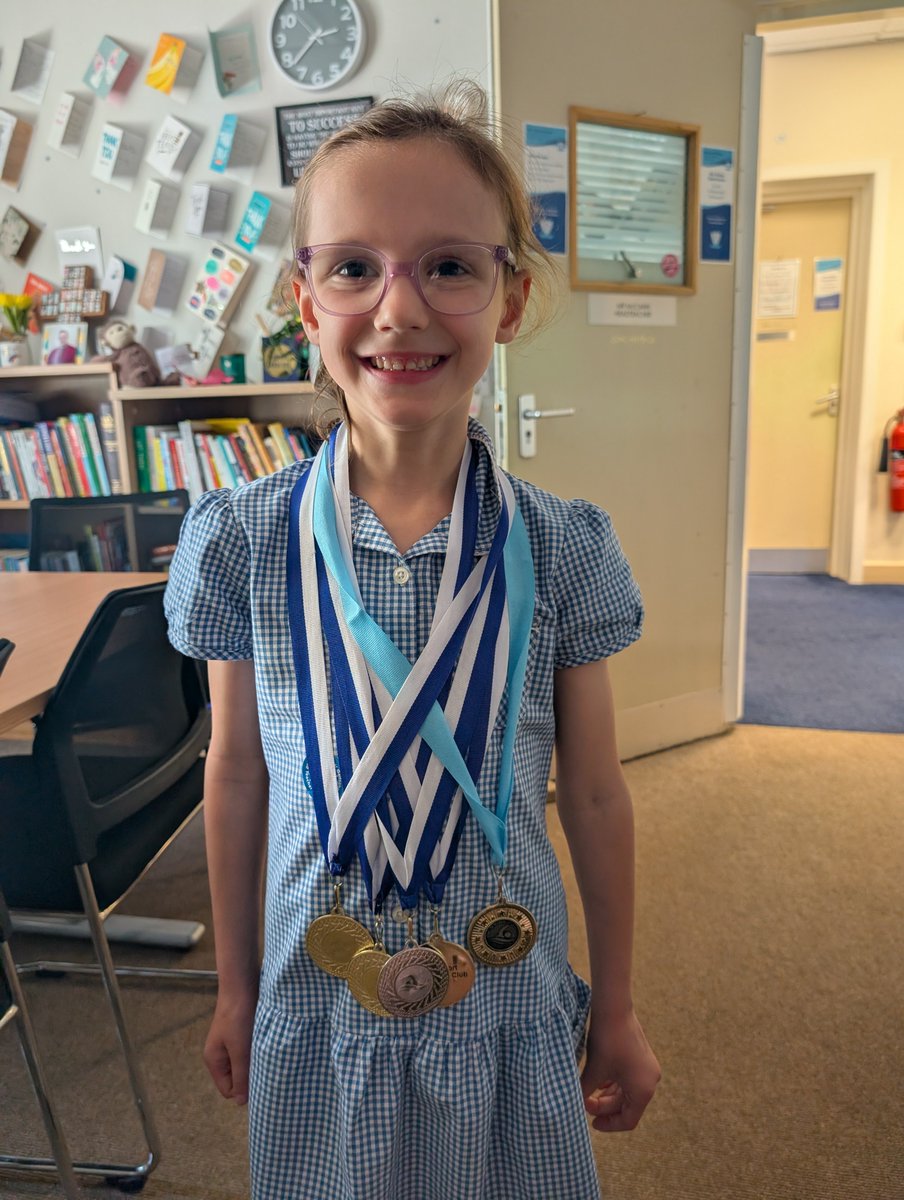 ololprimary_HT's tweet photo. I had a lovely visit from this young lady who wanted to share her recent swimming successes! I was incredibly impressed with her achievements! 🏅🏅🏅🏅
#MakeADifference https://t.co/LkEBEXNxPz