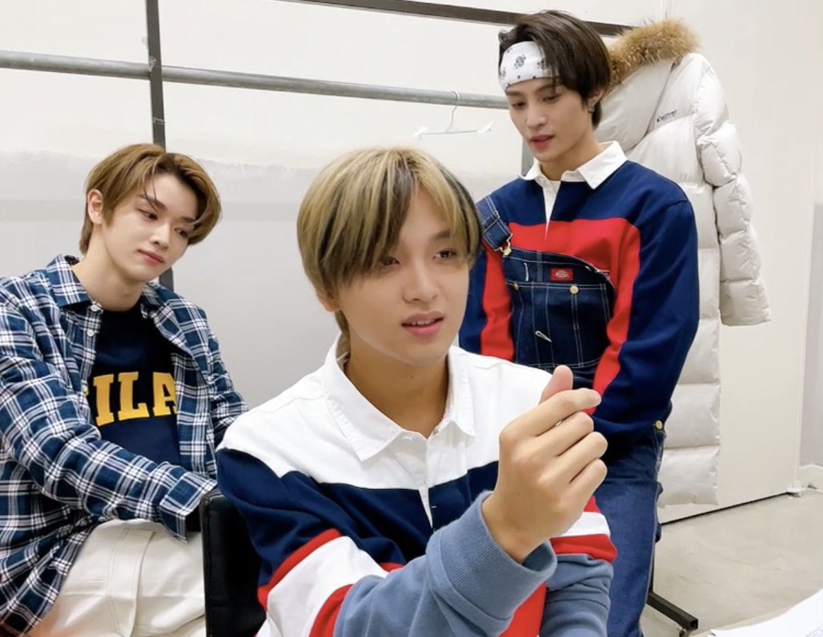 janeemkiu's tweet photo. นี่จะกลายเป็นอีกคลิปตำนานของ nct ช่วง 90‘s love ที่มี ซองชาน แฮชาน หยางหยาง วินวิน จากบับเบิ้ลม้าค ที่ไม่สามารถกลับไปถ่ายแบบนี้ได้อีกแล้ว 🥹🥹 https://t.co/1fxluyNTmR