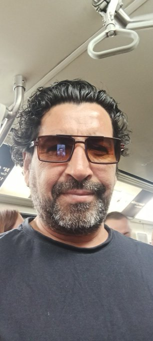 CrisAmbuchi's tweet photo. @nwl1129220 50 años, de Santiago de Chile. Saludos https://t.co/E8pvLhdwp1