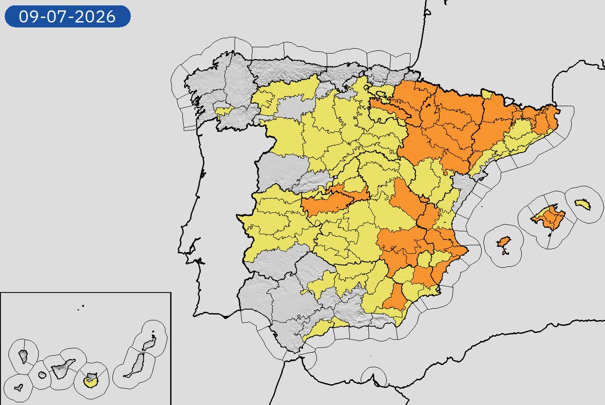 AEMET_Esp's tweet photo. 08/07 19:12 AVISOS HOY Y MAÑANA | España: temperaturas máximas, tormentas y lluvias. Nivel máximo de aviso: rojo.
Actualizaciones en https://t.co/BLdoSsO2Qv https://t.co/sWAmkH0hIW