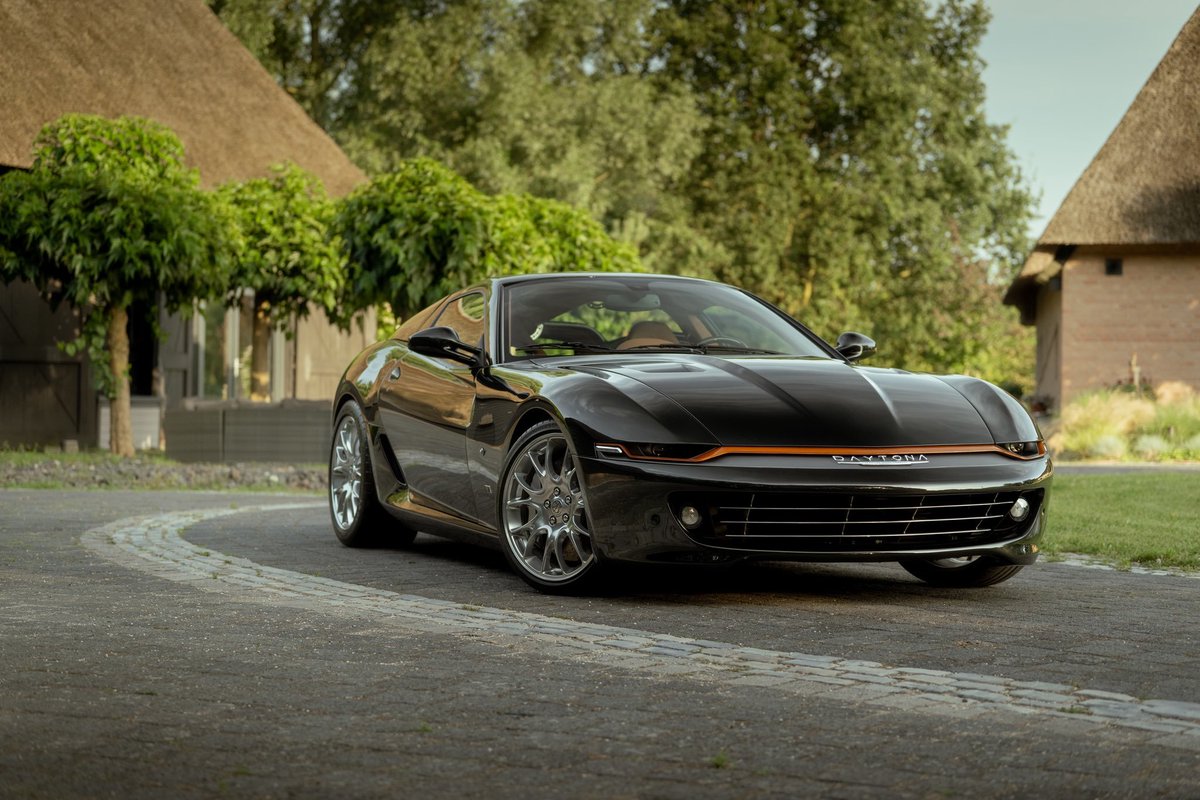 4AAAAart's tweet photo. The Daytona Shooting Brake Hommage by Niels van Roij Design https://t.co/I77BU49gm0