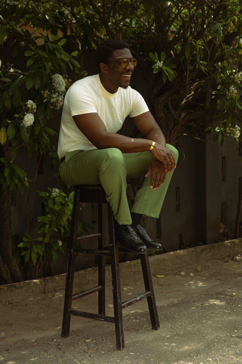 Ifwlouie_'s tweet photo. I’m a fashion stylist 
Lucostudiong@gmail.com https://t.co/LZGW8bWNeQ