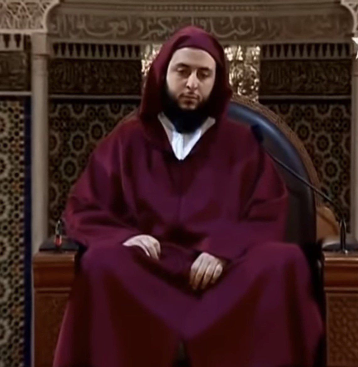 realjoey11's tweet photo. بيفكرني بالشيخ سعيد الكملي شعره شاب وهو بيشرح موطأ الإمام مالك https://t.co/oSnT5SYgkI