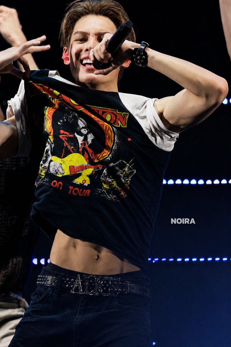 chaoyufm's tweet photo. noira… you’re my favorite fansite ever…. https://t.co/sHnTnJbMWq
