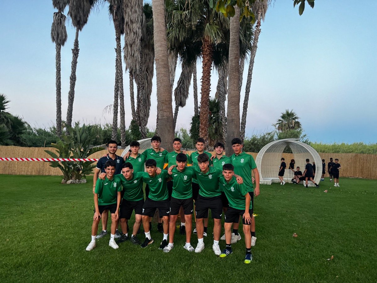 CanteraCDToledo's tweet photo. 🏆 𝐆𝐎𝐀𝐋 𝐂𝐔𝐏 | Cadete B

Semifinales - Fase Plata https://t.co/OtoTmflEka