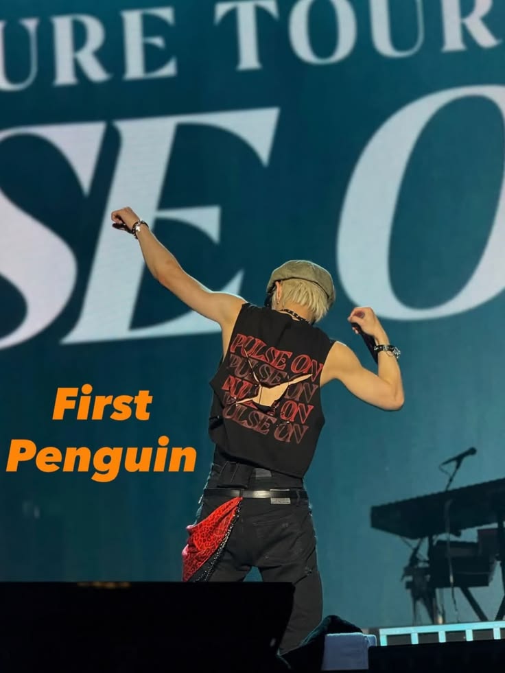 bngboska's tweet photo. 💪🐧 https://t.co/PKaLrLoFtW