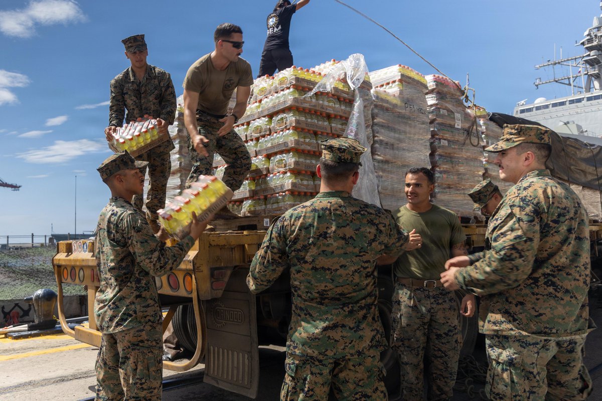 Southcom's tweet photo. The @USMC supports critical relief operations in Venezuela.
U.S. Marines with Lima Company, 3rd Battalion, 2nd Marine Regiment, Littoral Combat Force-24, offload supplies from the back of a semi-truck at the Port of La Guaira, Venezuela, July 6, 2026.

At the direction of #SOUTHCOM, U.S. military forces are supporting @StateDept-led U.S. government relief operations following the devastating earthquakes that struck the nation on June 24, 2026.

@DeptofWar @The24MEU @WHAAsstSecty @USForeignAssist @USAenEspanol @usembassyve