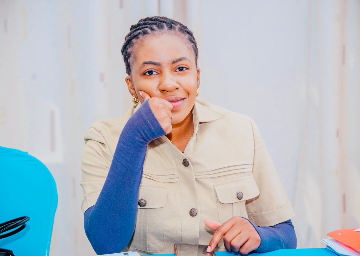 BrendaRupia's tweet photo. CHADEMA imehitimisha salama vikao vyake vya Kamati Kuu vilivyofanyika mjini Kigoma.

Maazimio yaliyopitishwa katika vikao hivyo yatatangazwa rasmi na viongozi wakuu wa chama kwa wakati utakaotolewa.

Kwa sasa, msimamo na kipaumbele chetu ni mambo mawili tu: Uhuru wa Mwenyekiti Tundu Lissu na Katiba Mpya.

Hii ndiyo dira yetu, ndiyo ajenda yetu kuu, na ndiyo mwelekeo tunaopaswa kuusimamia kwa umoja na uthabiti. Tusiache ajenda hizi zipotezwe na mijadala pembeni; tubaki kwenye mstari huu hadi malengo yetu yatimie.
#KatibaMpyaFreeTunduLissu