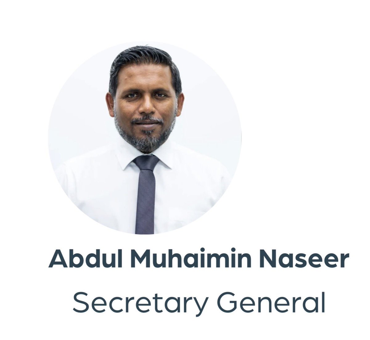 Kanmathidaitha's tweet photo. @AikAhmedEasa ނުހައްގުން މުއްސަދިކަން ހޯދަމުންދާ މީހެއް… 
ކައުންސިލްގައި ވައްކަން ކުރާ އެކަކު..! 
ފެންވަރު ނެތީސް ފީއެންސީ ކައުންސިލުން ސިވިލްސާރވިސް ކޮމިޝަނަށް އަންގައިގެން  އެސްޖީއަށް ލީމަ ބަހަޓަންވީ ކަލޭމެނަށްވެސް ވައްކަން ކޮއްދޭން ؟ @HajjaUaan @Zayaa_Fathimath @ShahuuRiza https://t.co/8Yr6cbWy7D