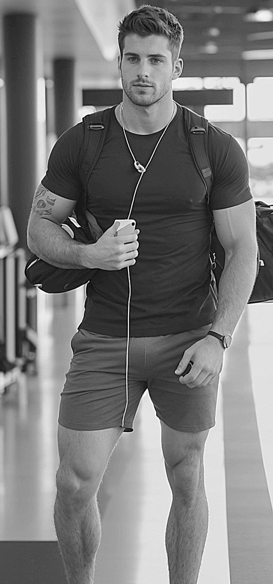 Trance_master7's tweet photo. The gym was filled with subbiminals all day. He workout as nothing happened. But, when he wanted to leave. He started to feel lighter, empty. Like everything vanished. He wanted to go back. He can't leave the gym. No home after crossing the front door. "I must report to coach" https://t.co/bBROa5UmSJ
