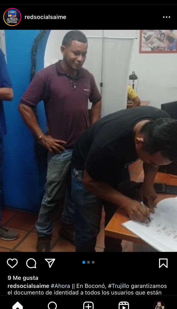 Venequisimo's tweet photo. La foto que acaba de subir el SAIME??? https://t.co/pJD028pkpr