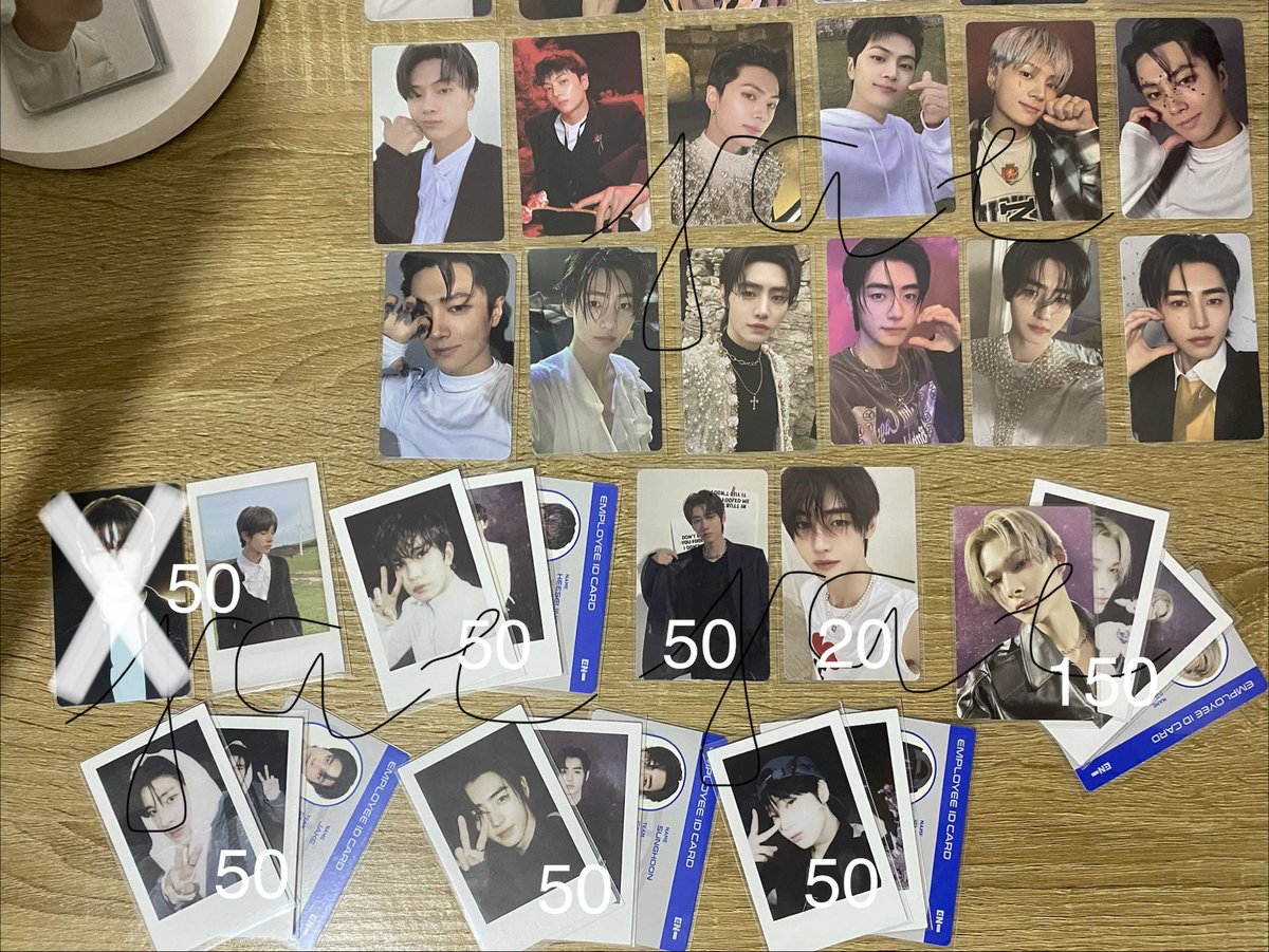 enjaeeene's tweet photo. wts lfb enhypen pc ph

⟢ prices on the photo
⟢ on hand x sensi
⟢ payo or 5 days dop
⟢ dm/reply to claim (will send condi)

—MOP: GCash/GoTyme/SeaBank
—MOD: J&amp;T

🏷️Enhypen ggu ggu ob ksana kalpa pc db album pc r:u pc r:u daydream pc dicon memorabilia pc d:u pob pc d:u album pc https://t.co/wigpAag0Qf