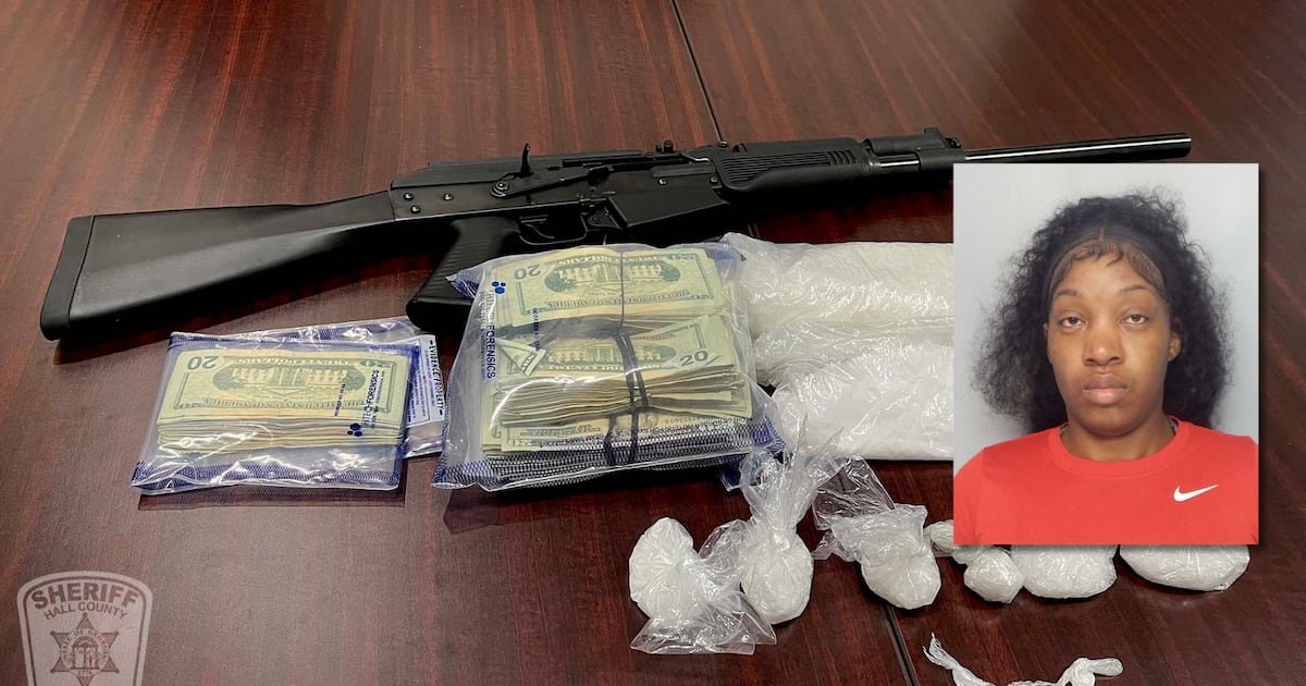 wsbtv's tweet photo. Georgia woman taken to jail as part of drug trafficking investigation, found with meth, shotgun https://t.co/oplH4hC2hN https://t.co/RFlKgUq3av