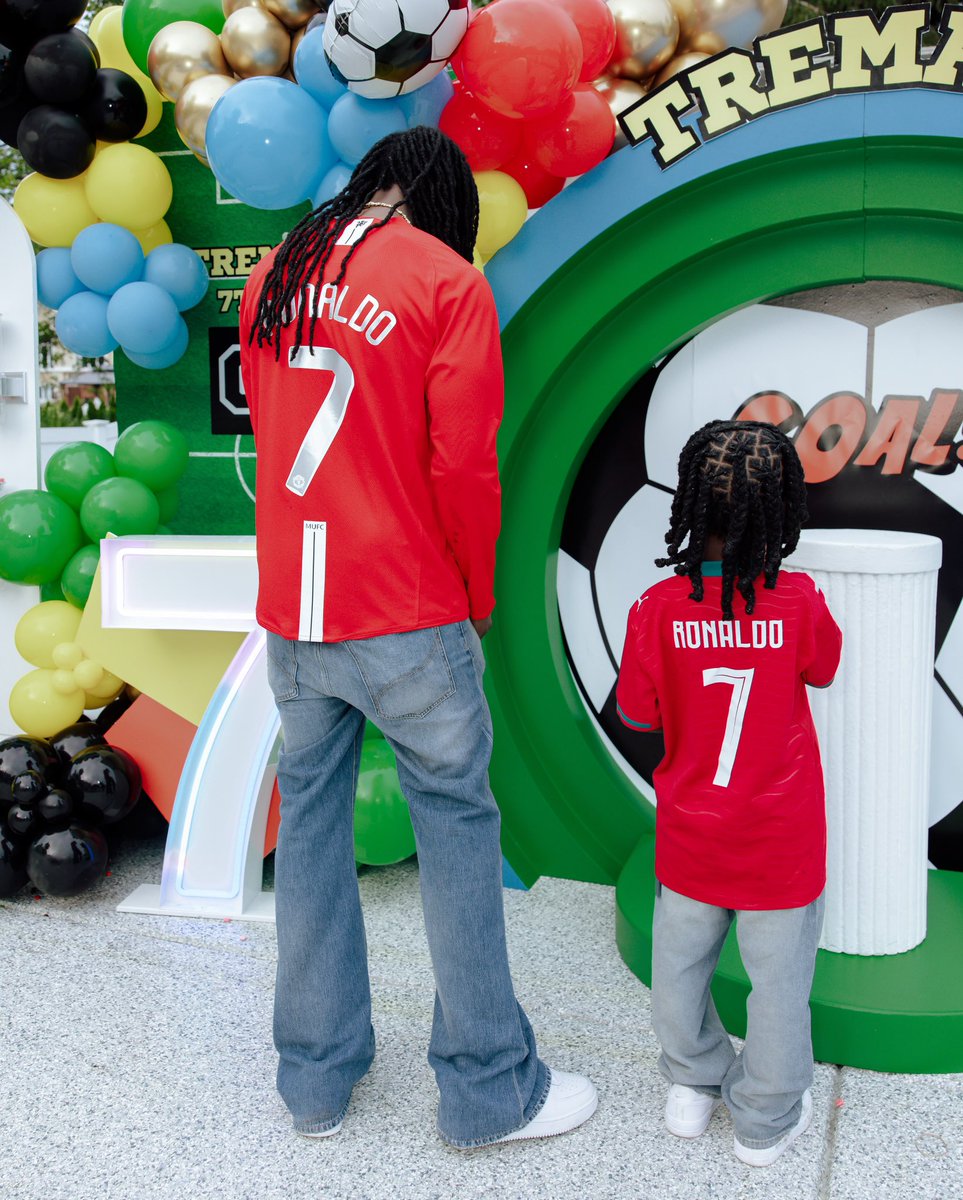 wavecheckers's tweet photo. Polo G celebrating his sons 7th birthday🎂⚽️ https://t.co/387ekjz9lO