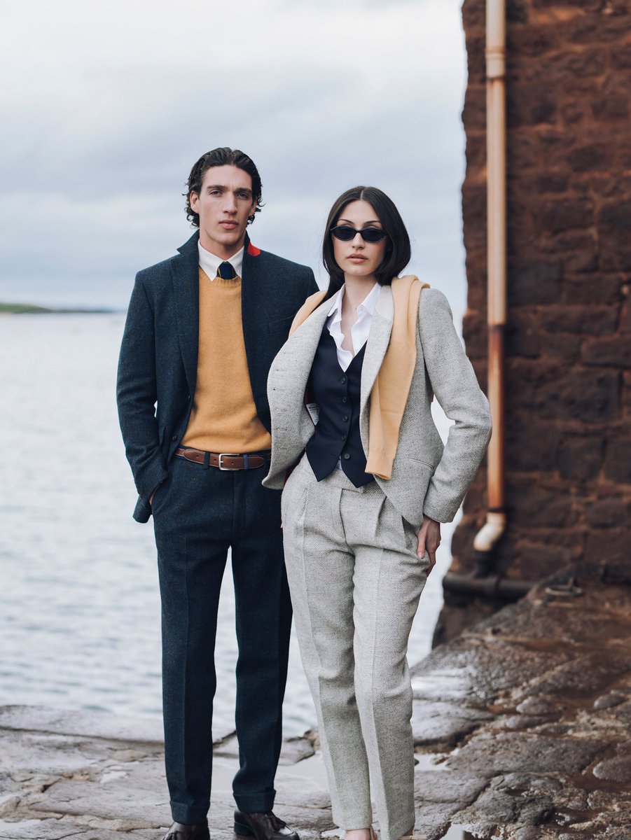 WalkerSlaterUK's tweet photo. Our interpretation of Harris Tweed for summer begins with colour. The palette here takes its cue from North Berwick‘s harbour: stone and navy echo the shoreline and open water, while a single note of corn yellow recalls the weathered harbour walls that bridge land and sea. https://t.co/T2QuO4GX4w