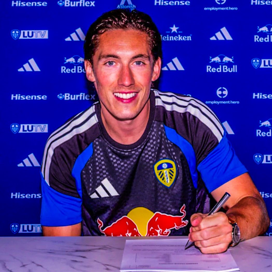 eurofootcom's tweet photo. 🚨🏴󠁧󠁢󠁷󠁬󠁳󠁿 𝐎𝐅𝐅𝐈𝐂𝐈𝐀𝐋 | Leeds United have signed Harry Wilson (29) on a free transfer. ✅ https://t.co/4qu2YF9pNo