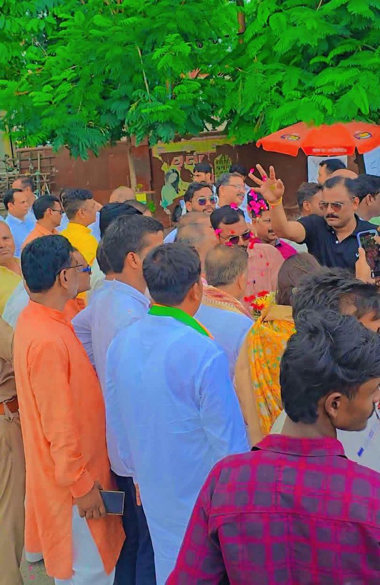 ReenaJa77110242's tweet photo. आज सूक्ष्म,लघु एवं मध्यम उद्यम (MSME) राज्य मंत्री आदरणीय भाई साहब श्री @hanshraj4bjp जी के जनपद आगमन पर जिला अध्यक्ष आदरणीय भाई साहब श्री @sushilbjpup जी के साथ सम्मानित पार्टी पदाधिकारी गण एवं सभी कार्यकर्ता बंधुओं के साथ स्वागत अभिनंदन किया गया।💐🙏🏻🚩

@idharampalsingh https://t.co/v5UzrDq8Uv