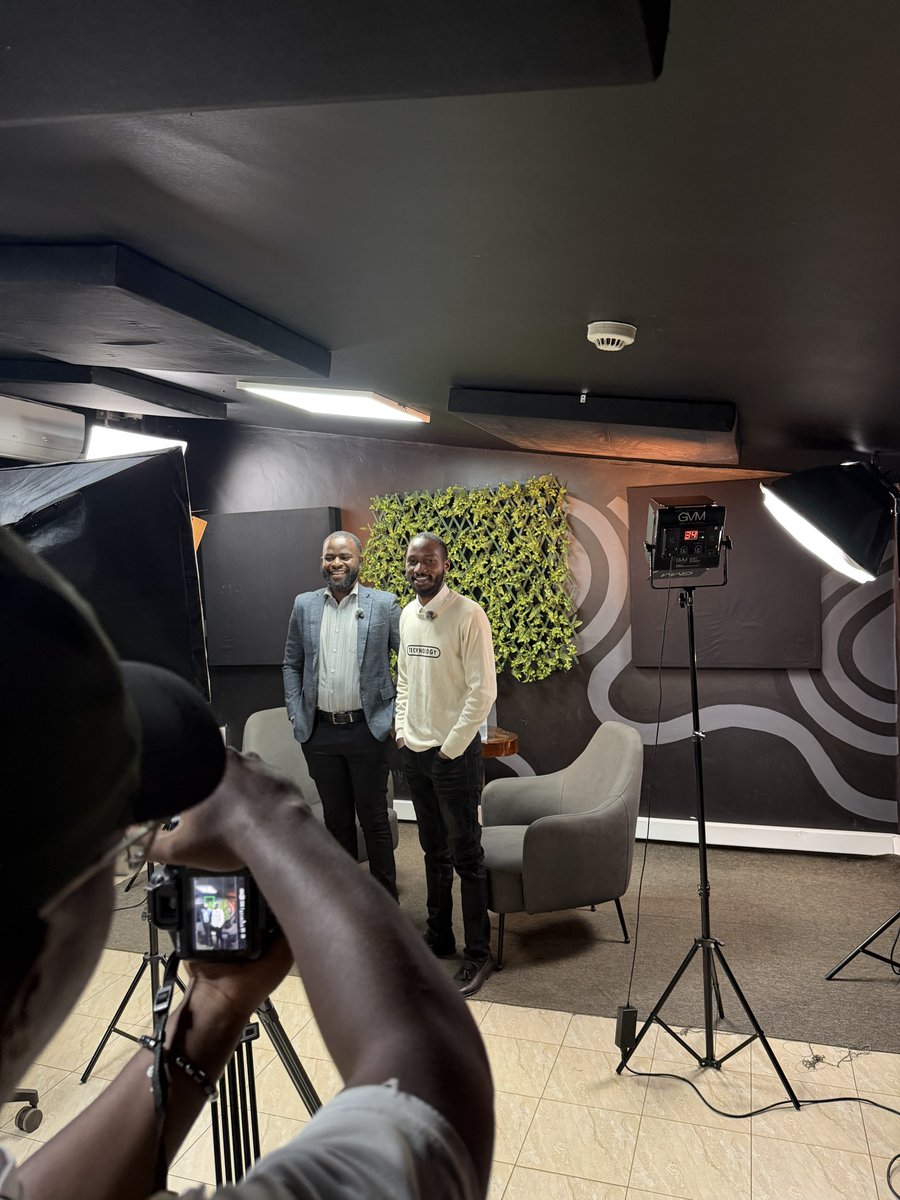 Ssempijjastanle's tweet photo. Social media is where customers discover you, study you and decide whether to trust you or not🎙️

Had a great conversation today on social media, business and shared some personal lessons from building Sage Buyers. https://t.co/6TgmME9zye