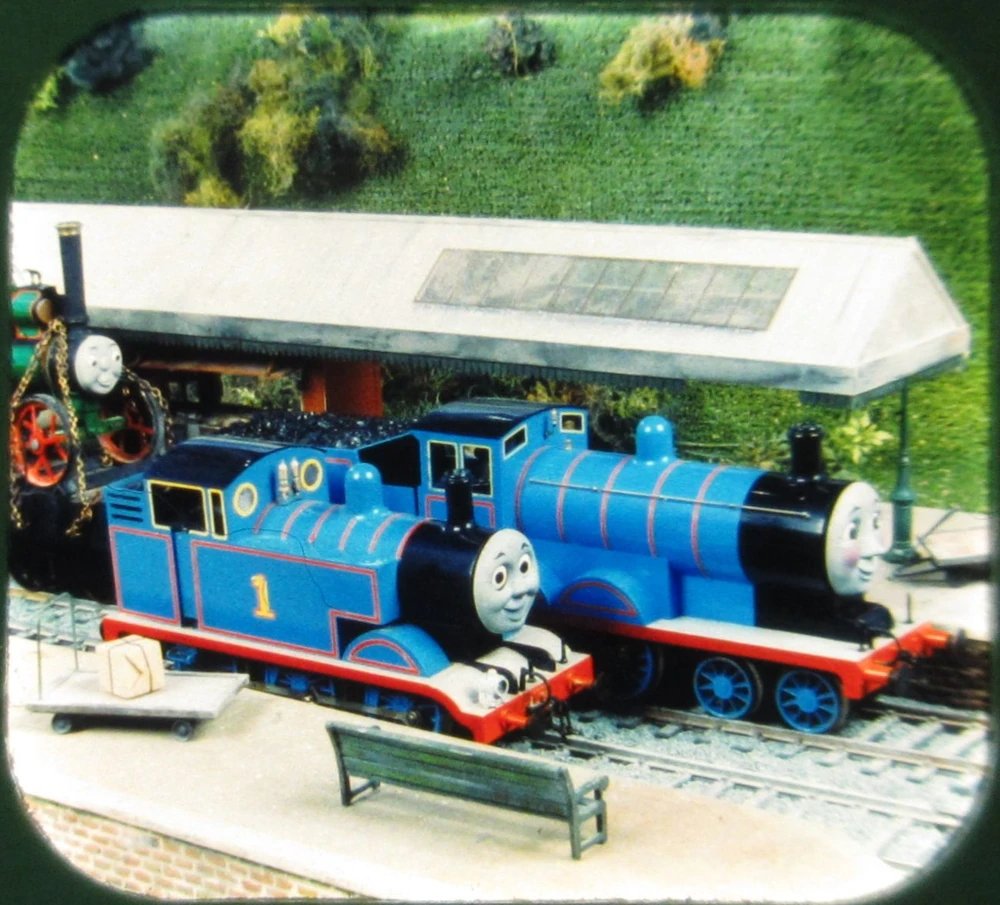 thekaikkistore's tweet photo. A deleted scene from Thomas &amp; Trevor https://t.co/Hhp7gn6UhN