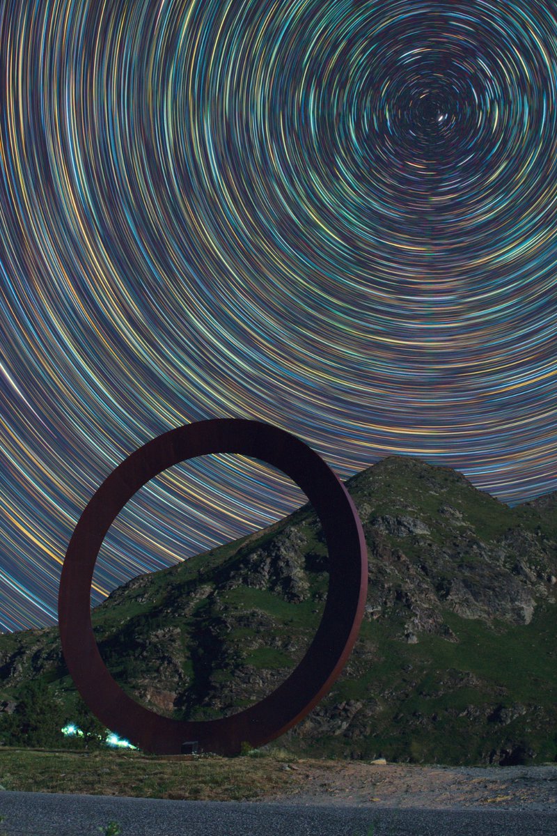 AstroMontseny's tweet photo. CIRCUMPOLAR DES DE L'ANELL D'ORDINO, #ANDORRA del nostre soci Jordi Català I Vilanova amb tractament amb #Nebulb de Pau Montplet @AstroBreda. L'anell és obra de l’artista italià Mauro Staccioli: representa l'oposició entre la llei natural i la de l'home. Sabeu quina guanya, oi?🤩 https://t.co/98WQ4SNIyv