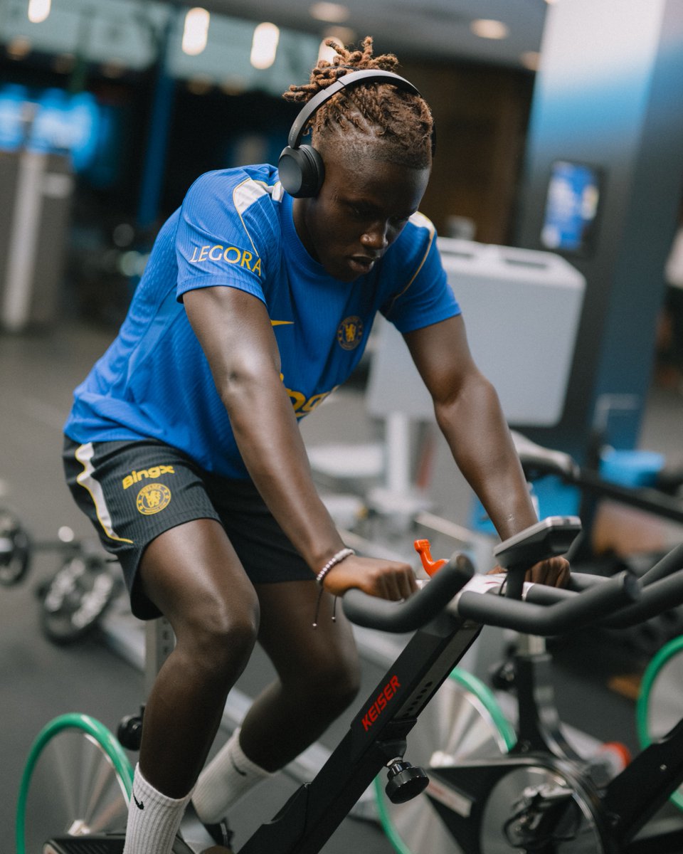 ChelseaFC's tweet photo. Our all-new @NikeFootball training top. 💙💛