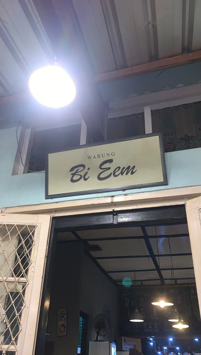 fszyaa's tweet photo. bi eem todaY 🍕🥤 https://t.co/3xXoao4dZY