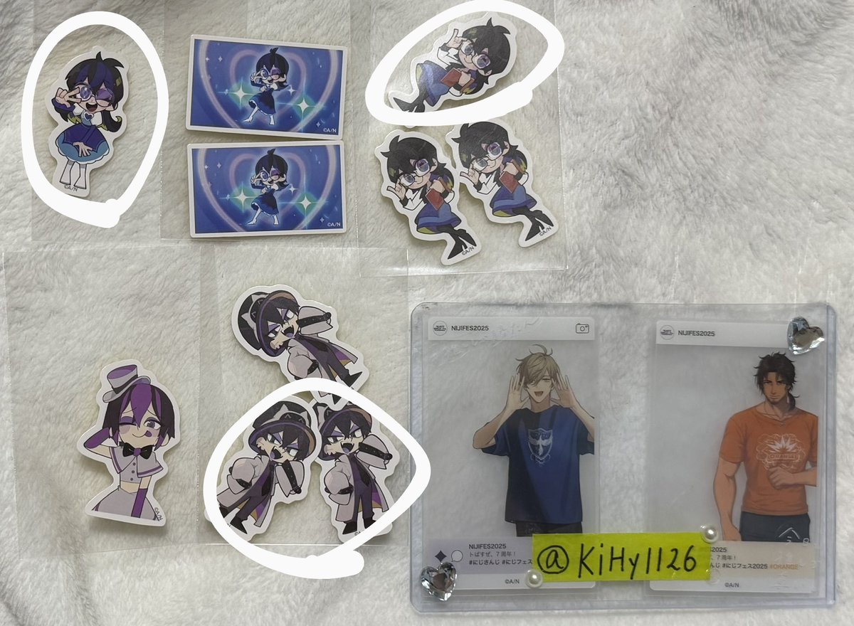 nnm_goods's tweet photo. @KiHy1126 はじめまして、こんばんは。
夜分遅くに申し訳ございません。

こちら画像1のもの所持しております。
琴音様所持の画像2との4:6の交換お願いできますでしょうか？
(紫の方優先しているため、紫の方含む交換希望です。)
ご検討よろしくお願いいたします。∞7 https://t.co/olZ00CDTRM