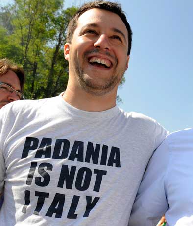 PensieriDaBar's tweet photo. @ClaudioBorghi Lo stesso si potrebbe dire del #capitonto #Salvini , o per lui non vale caro @ClaudioBorghi? https://t.co/dDX4a3egqu