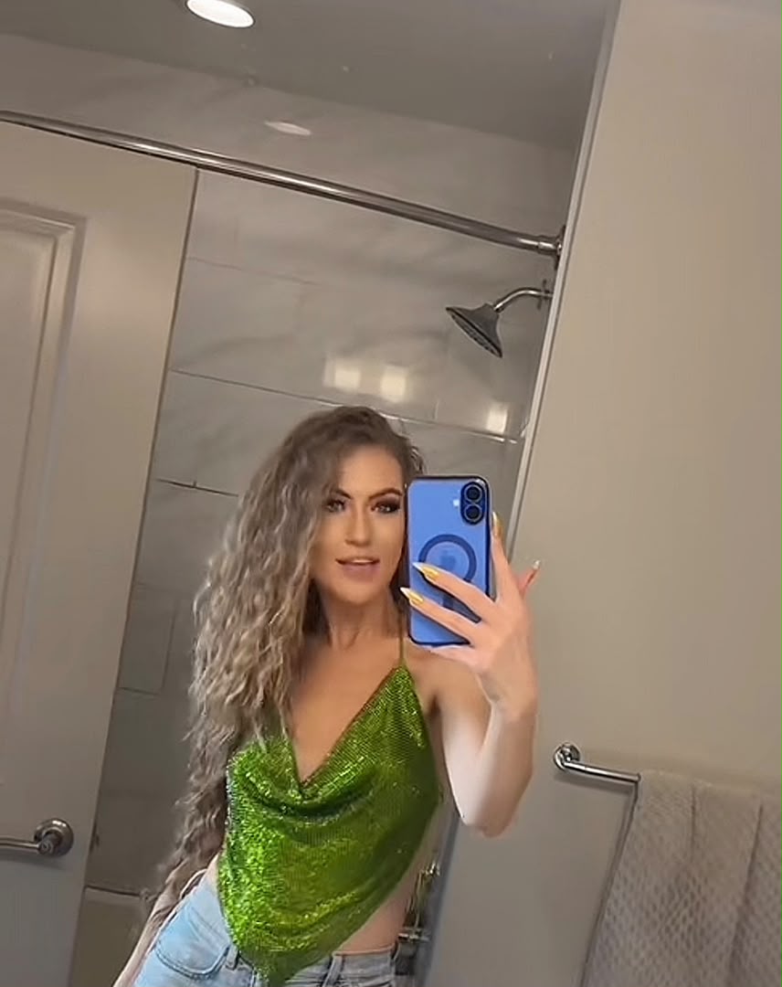 marykutteronly tweet picture