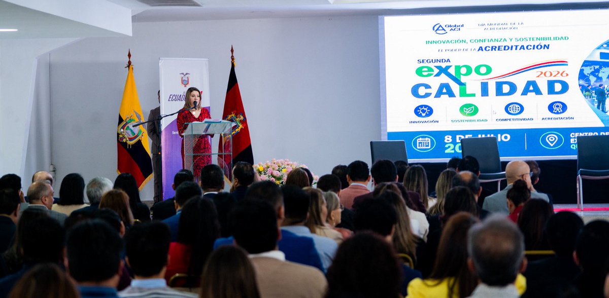 Produccion_Ecu's tweet photo. La calidad impulsa un Ecuador más competitivo, innovador y sostenible. 🇪🇨✨ En #ExpoCalidad2026, la viceministra @spenaherrera1 reafirmó el compromiso del Ministerio con la calidad, la innovación y el fortalecimiento del sector productivo para impulsar más exportaciones. https://t.co/jadROoyzMx