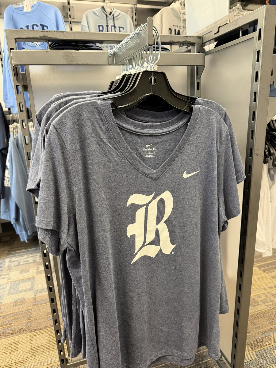 tmcclelland's tweet photo. Just popped in at the Rice Bookstore on campus. New NIKE gear has arrived. #RepTheR 🦉 https://t.co/iePjMR1YLB