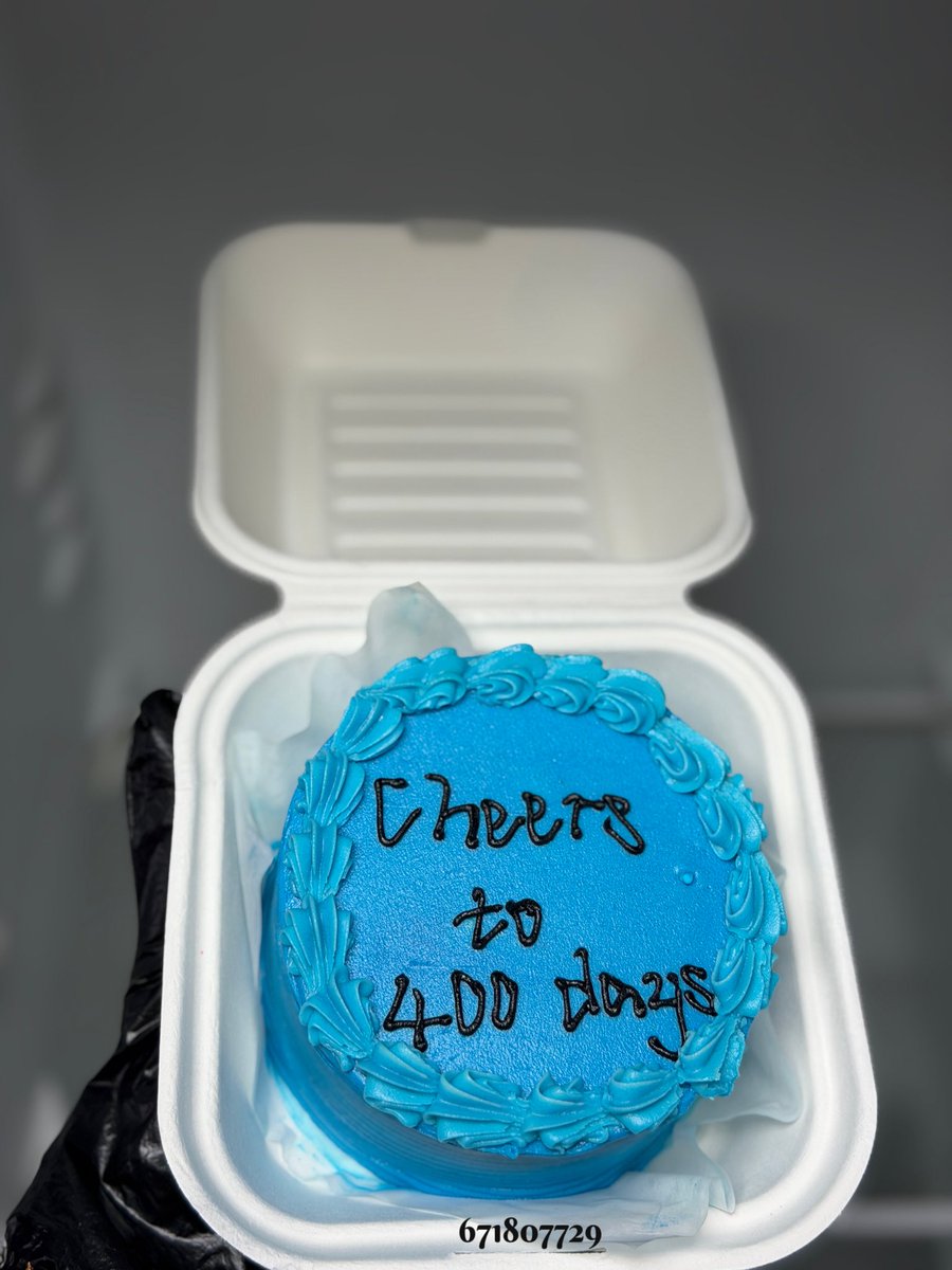 CaraAwankem's tweet photo. Cakes we sent out today 🤍

If you need a cake in Buea, even if it’s a same-day order, please text us on WhatsApp 671807729.

63 orders left to meet our July target ✨ https://t.co/zmthTz4K1G