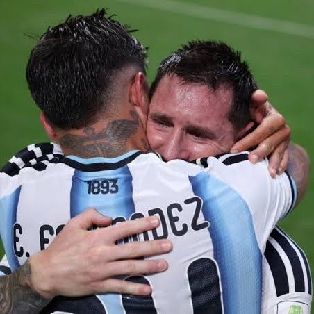 brfutboll's tweet photo. 🚨🗣️ Enzo Fernandes couldn't hold back his tears while talking about Messi:

"This is Lionel Messi's last World Cup. We will give it our all to give him this gift. We'll die for him on the pitch." https://t.co/n3IMNOspOo
